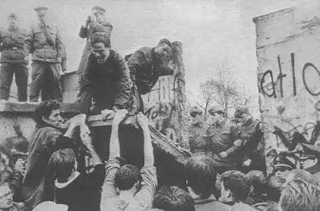 秦晖：东欧十年巨变【音频】