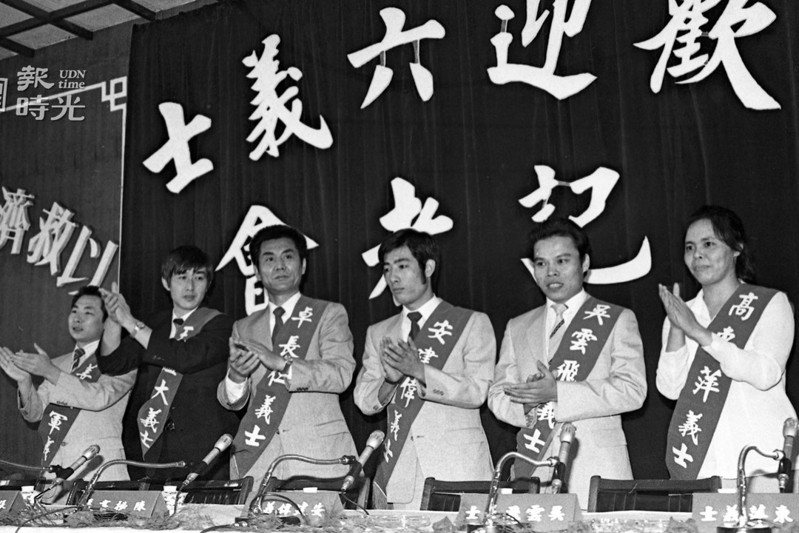 王吉舟：中国第一个首富卓长仁【音频】